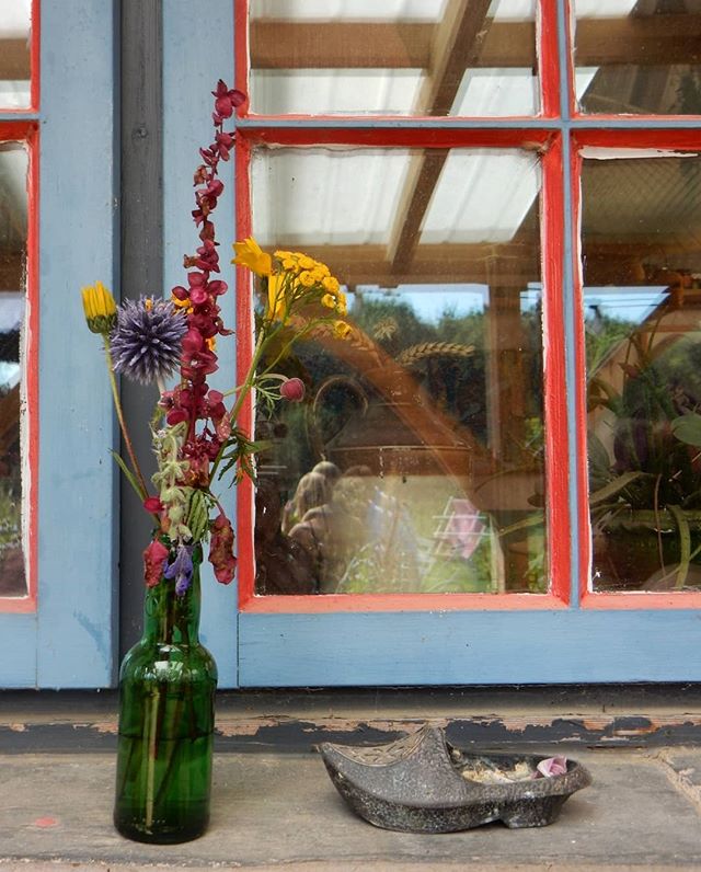 Yesterday's bank holiday lunch at the @whichfordpottery... #strawkitchen #bankholiday